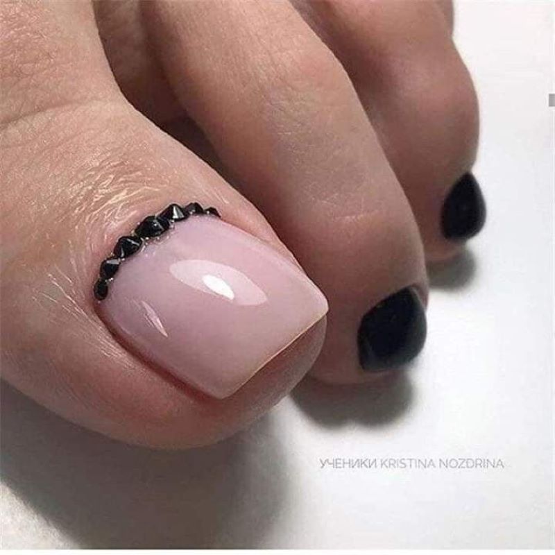 Mẫu nail chân màu hồng pastel cho da ngăm Mẫu nail chân màu hồng pastel cho da ngăm