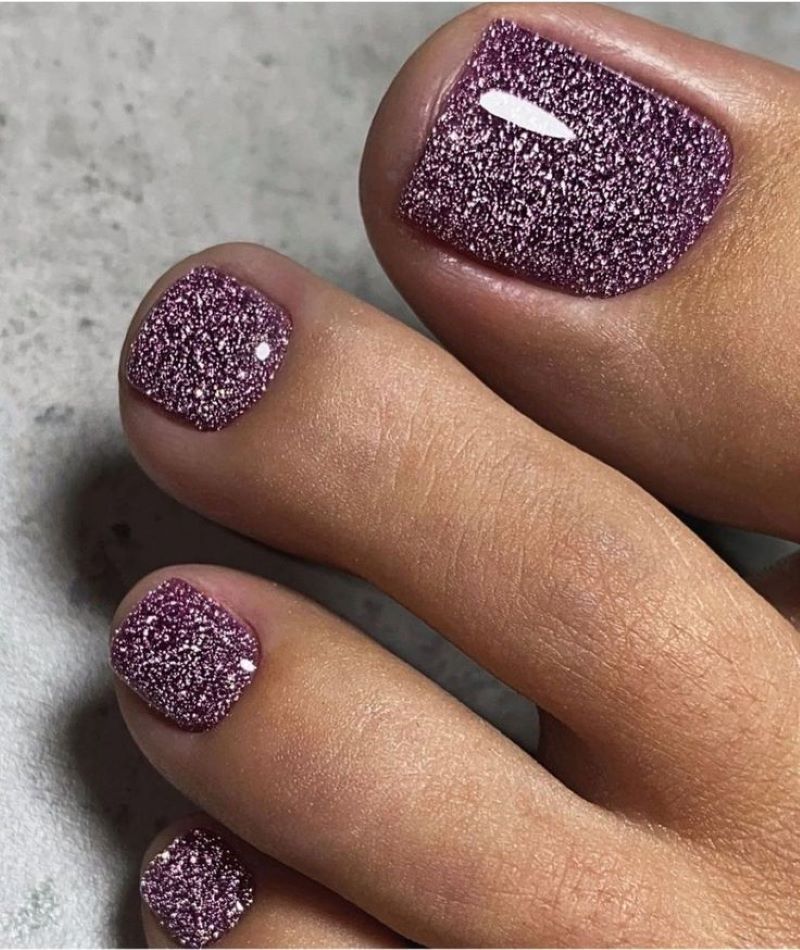 Mẫu nail chân neon tím cá tính Mẫu nail chân neon tím cá tính