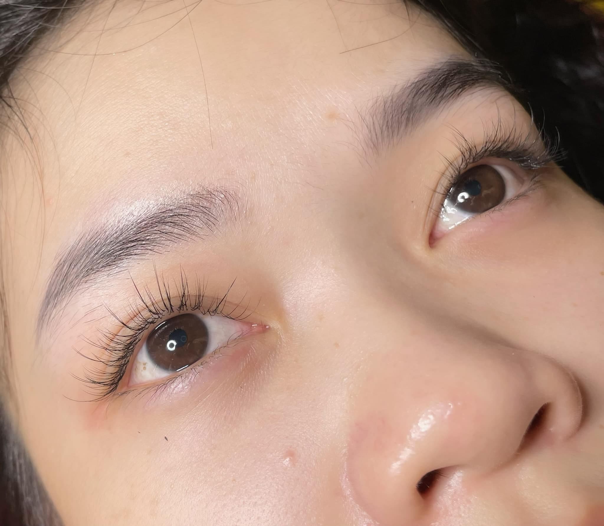 bau-uon-mi-duoc-khong-8 bầu uốn mi được không