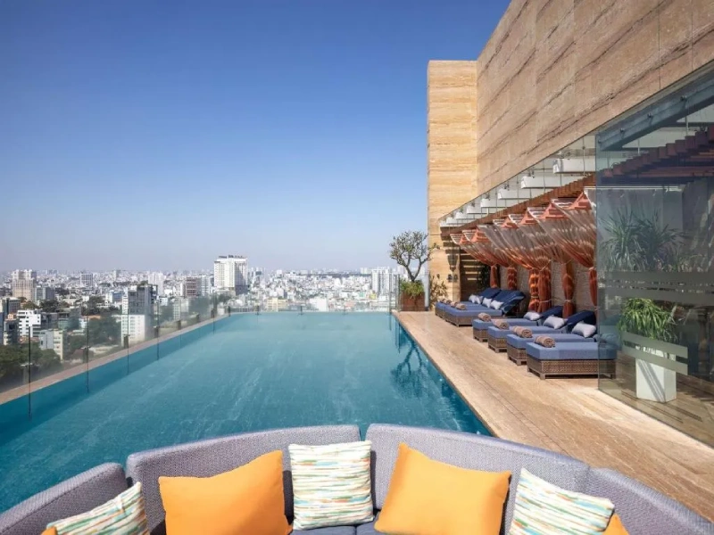 be-boi-tphcm-4-1 Hồ bơi Des Arts Sài Gòn