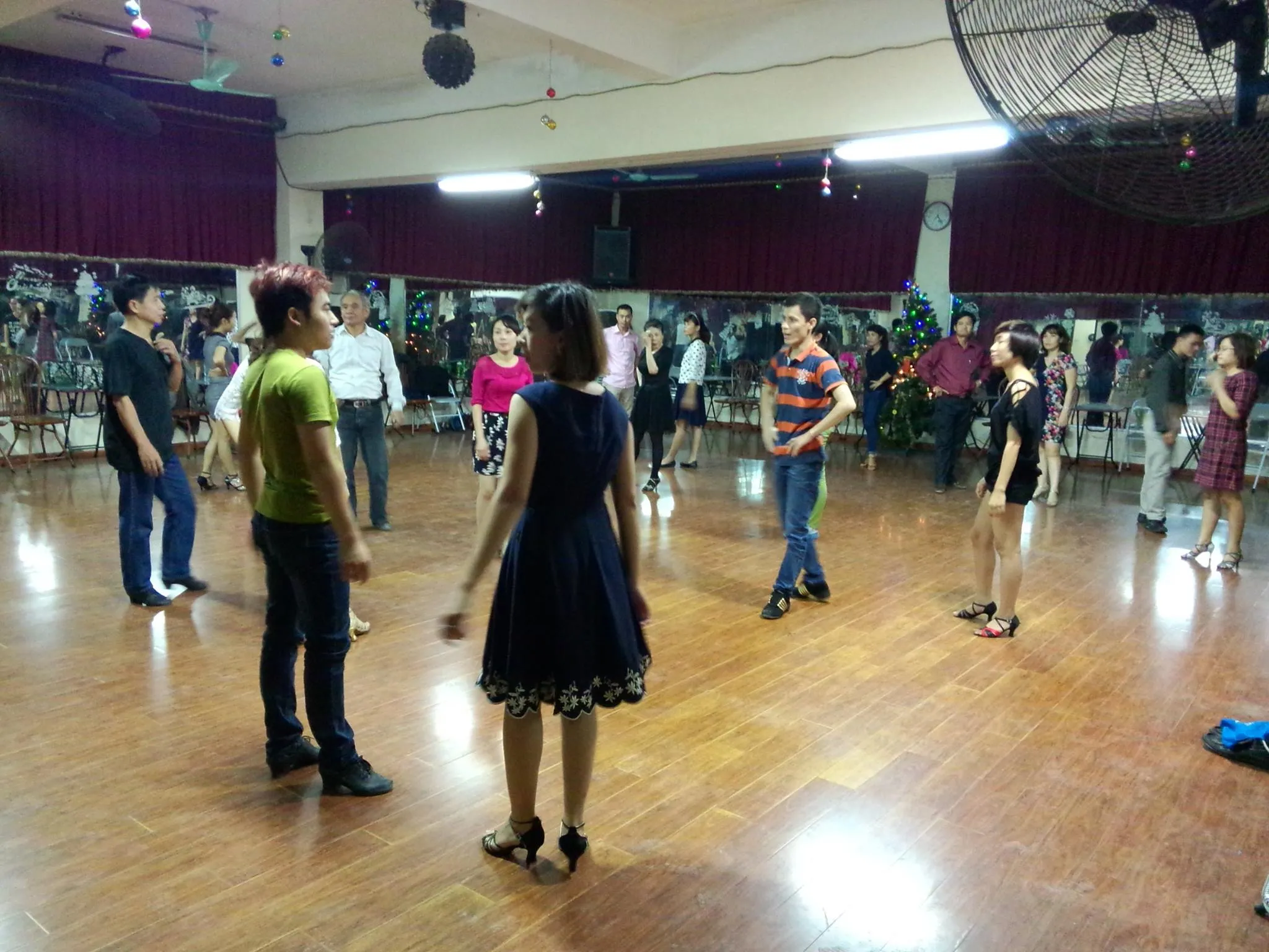 CLB Khiêu Vũ Thể Thao IDC