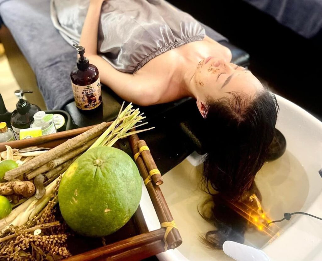 Bảng giá Top 10 dịch vụ gội đầu dưỡng sinh Buôn Ma Thuột: Ưu đãi hấp dẫn 6 Gội Đầu Dưỡng Sinh LÊ HỒNG BMT