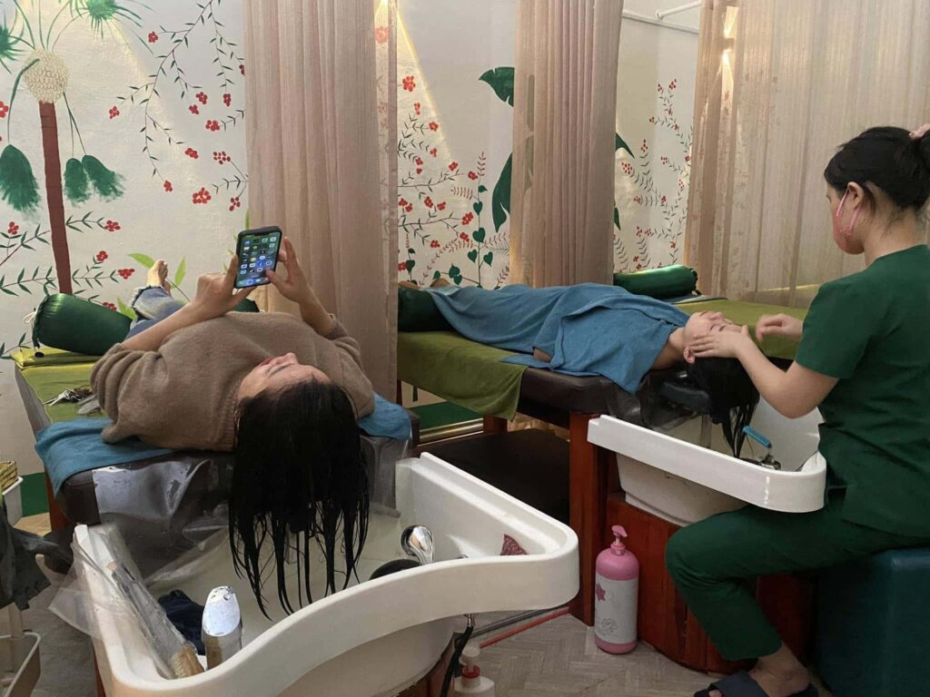 Bảng giá Top 10 dịch vụ gội đầu dưỡng sinh Buôn Ma Thuột: Ưu đãi hấp dẫn 9 Cô Tấm Ơi