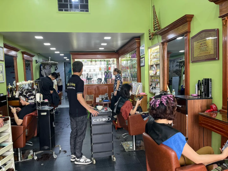 Thịnh Tóc Vàng Hair Salon