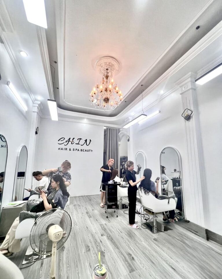 Nam Định: Top 10 Tiệm Cắt Tóc Nữ Khiến Phái Đẹp “Mê Mệt”