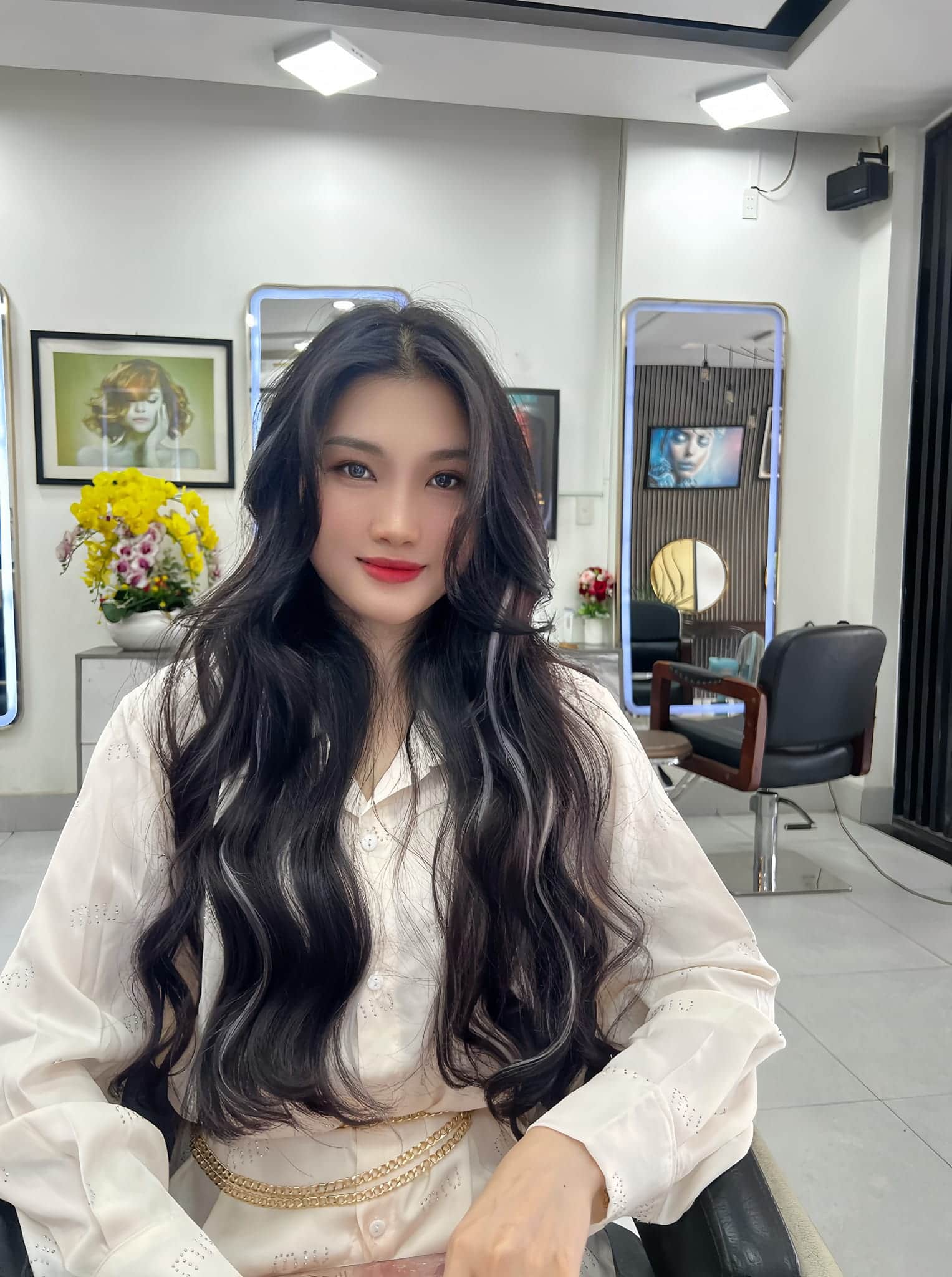 tiem-cat-toc-nu-dep-o-quan-9-5 LEE Hair Salon