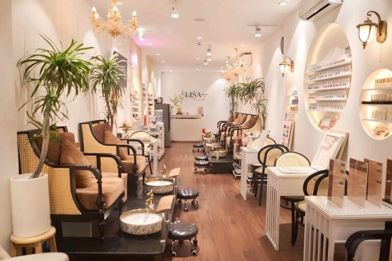 TOP 10 Tiệm Nail Quận 1: Khám Phá Địa Chỉ Làm Đẹp Đỉnh Cao Nhất