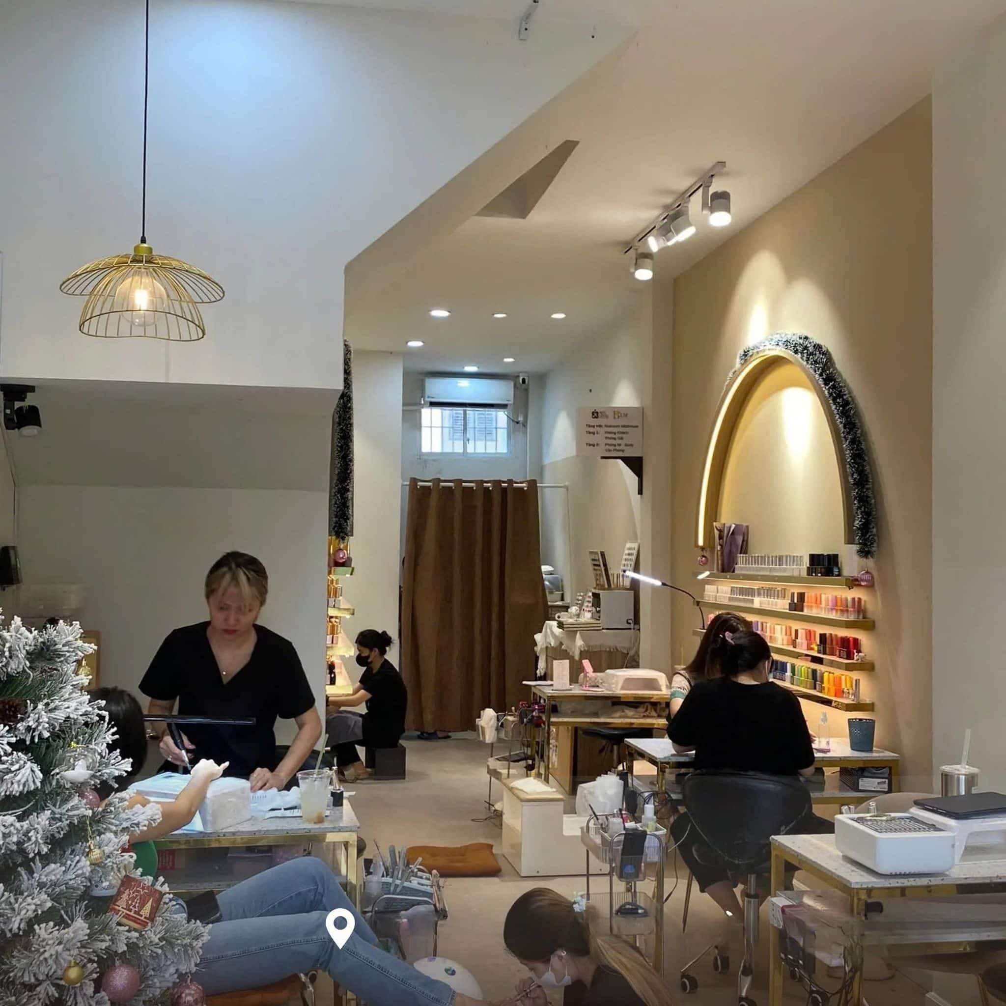 Mit’s House - Tiệm nail phong cách Hàn Quốc tại Phú Nhuận