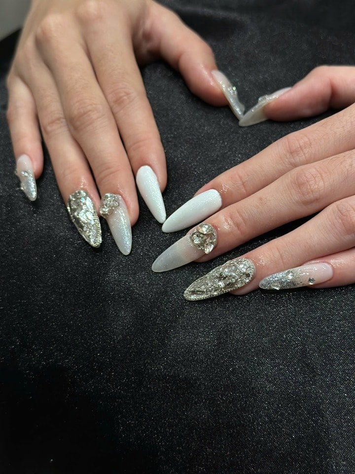 TOP 10 Tiệm Nail Quận 5 Nổi Bật: Điểm Đến Làm Đẹp Không Thể Bỏ Lỡ