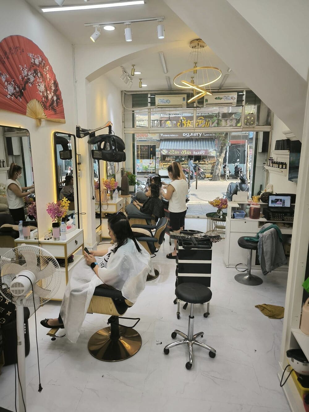 Hair Salon Bin Quận 4