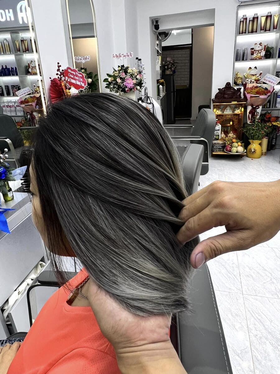 tiem-toc-quan-7-3-min Hair Salon Hoàng Anh