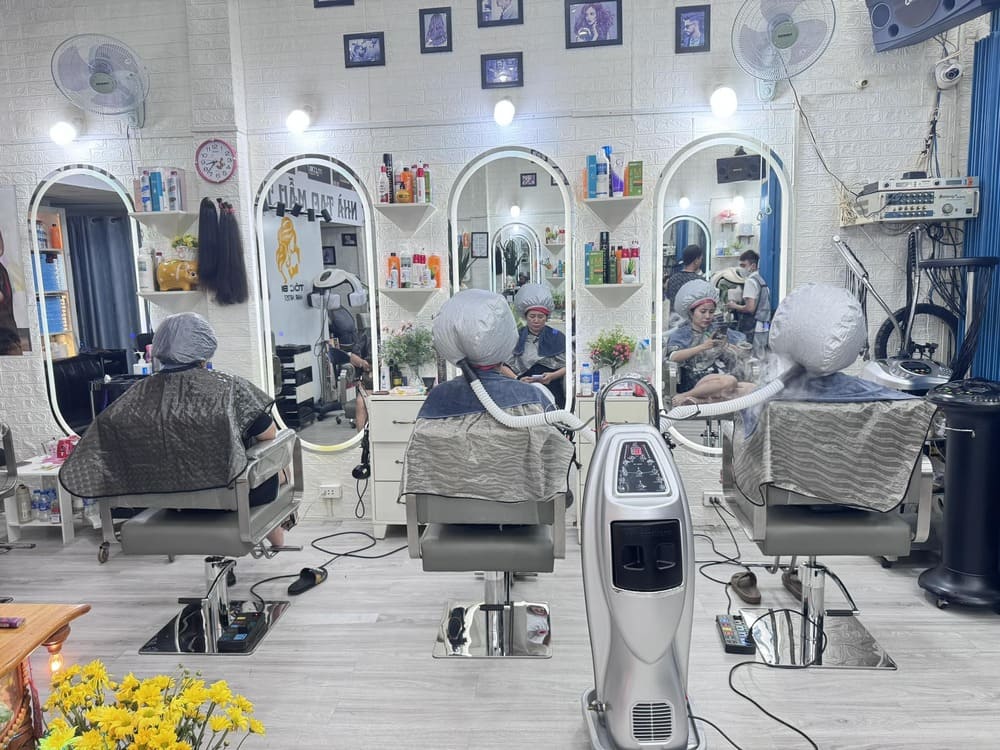 tiem-toc-quan-7-6-min Salon Tóc Bi