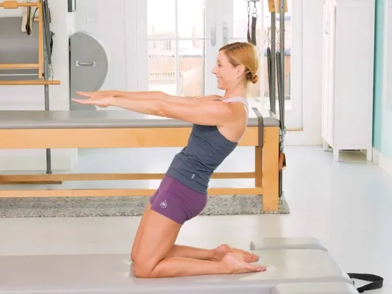 Bài tập Thigh Stretch