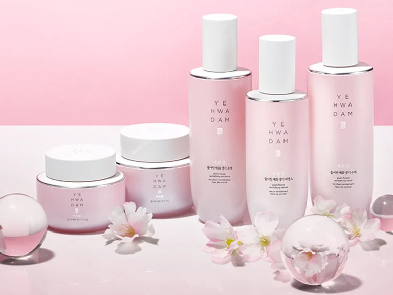 Yehwadam Plum Flower: Phục hồi sinh khí, tái tạo làn da tươi trẻ