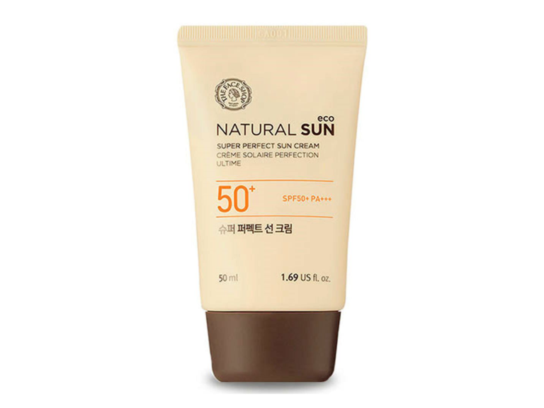 Kem chống nắng Natural Sun Eco Super Perfect SPF50+ PA+++ đánh giá chi tiết
