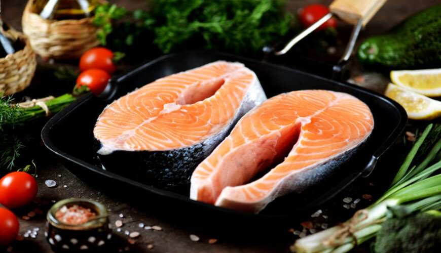 ca-hoi-giup-lam-mo-nep-nhan_afe04482a5914ab5897f7ea284d40376 cá hồi là thực phẩm giúp làm mờ nếp nhăn