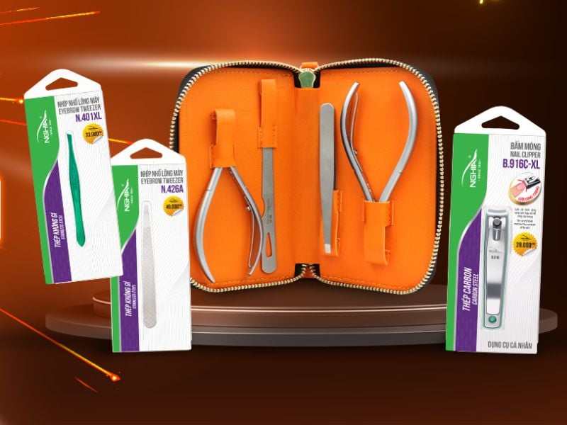 Dụng cụ chăm sóc móng chuyên nghiệp giúp bộ nail hoàn hảo hơn