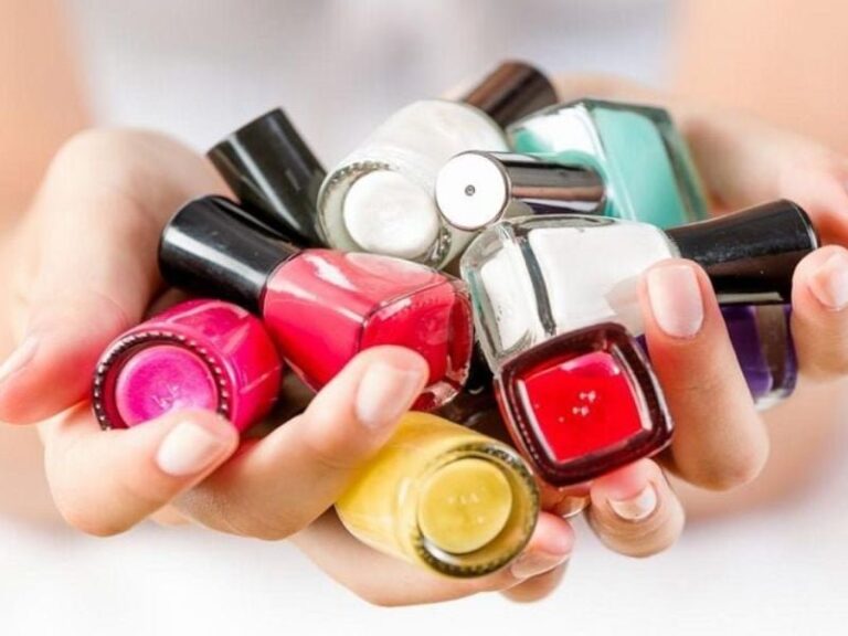 Sơn móng tay đẹp không tì vết tại nhà: Hướng dẫn đơn giản nhất