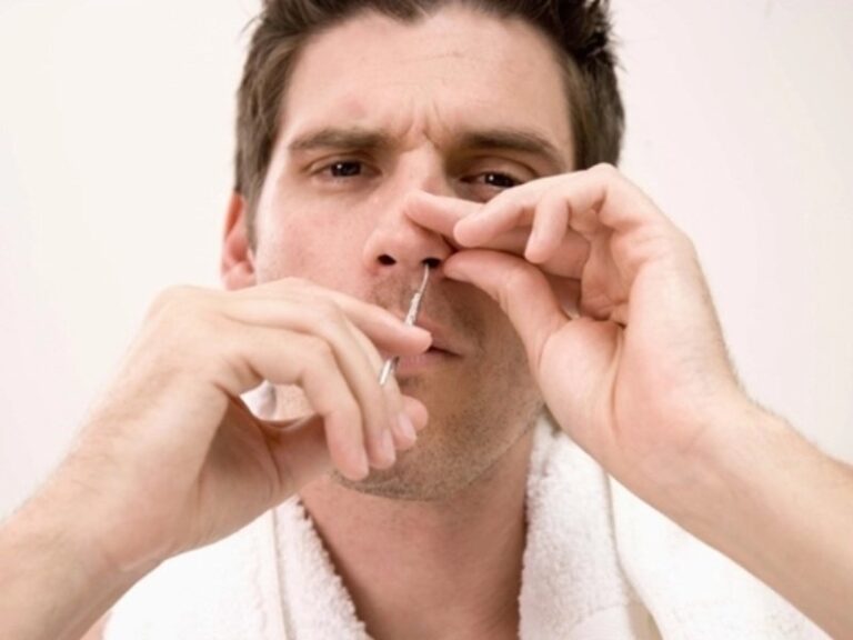 Cắt Lông Mũi: Nên Hay Không Nên? Lời Khuyên Chuyên Gia