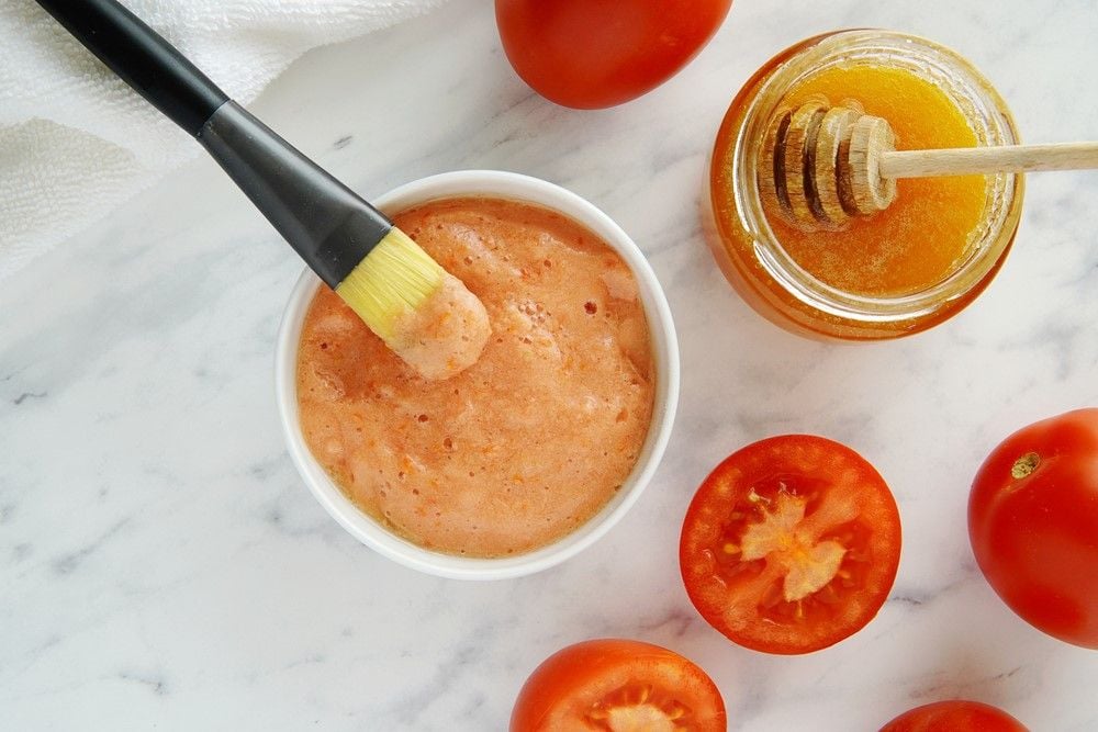 cong-thuc-tri-mun-dau-den-ca-chua_cfbbfaea0ead41bfbcbdb3e9e46fe10d_1024x1024 Công thức trị mụn đầu đen với cà chua