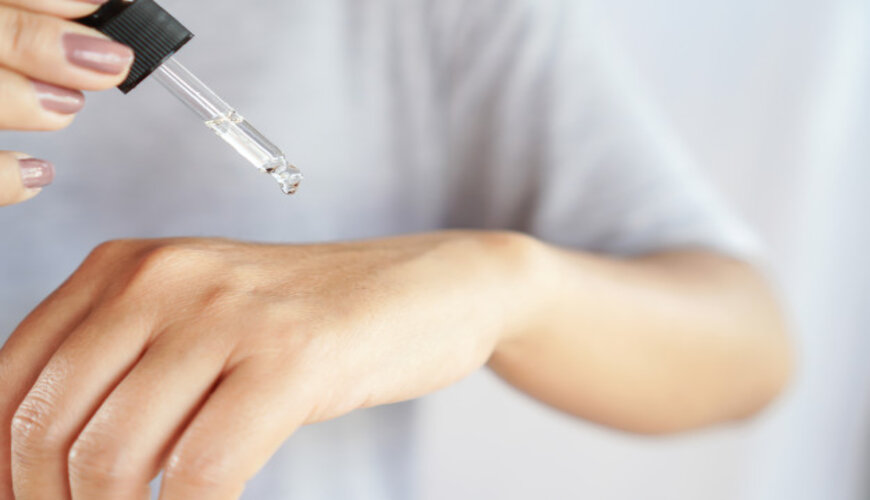 tea tree oil dưỡng ẩm da