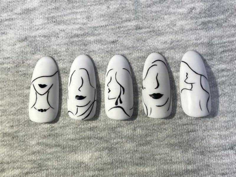 Nail box với họa tiết trừu tượng, hình học độc đáo