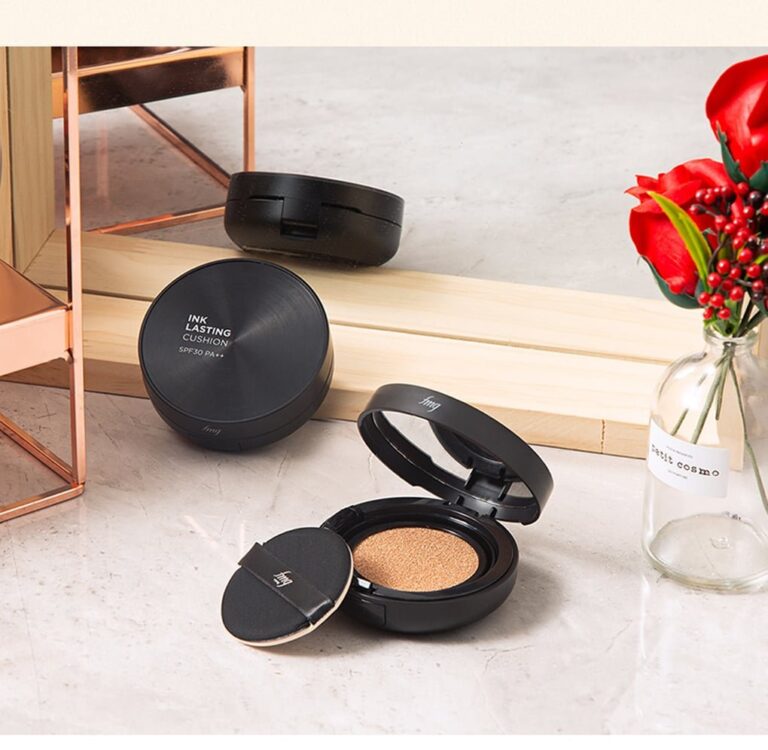 Phấn nước Ink Lasting Cushion: Bí quyết trang điểm bền màu suốt ngày dài