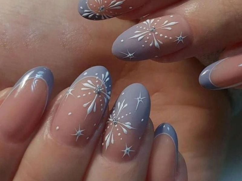 mau-nail-noel-13_b03fce53402b414f9cc47ff53c4c3788 Nail găng tay mùa đông