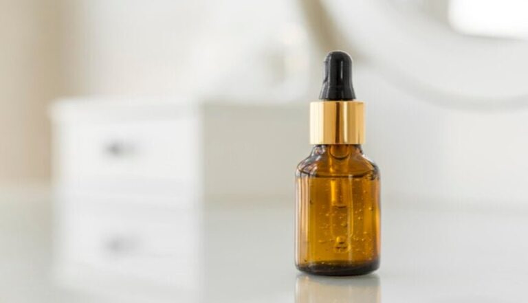 Serum, Emulsion, Essence, Ampoule: Bí quyết phân biệt chuẩn để chọn đúng sản phẩm