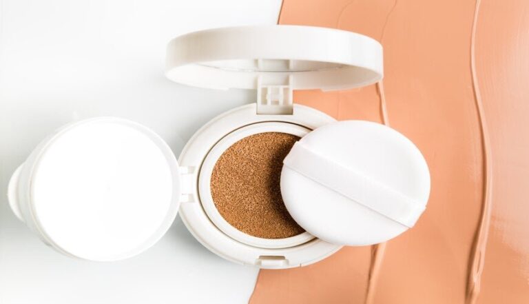 6 bước trang điểm nhanh chóng, đơn giản với phấn nước