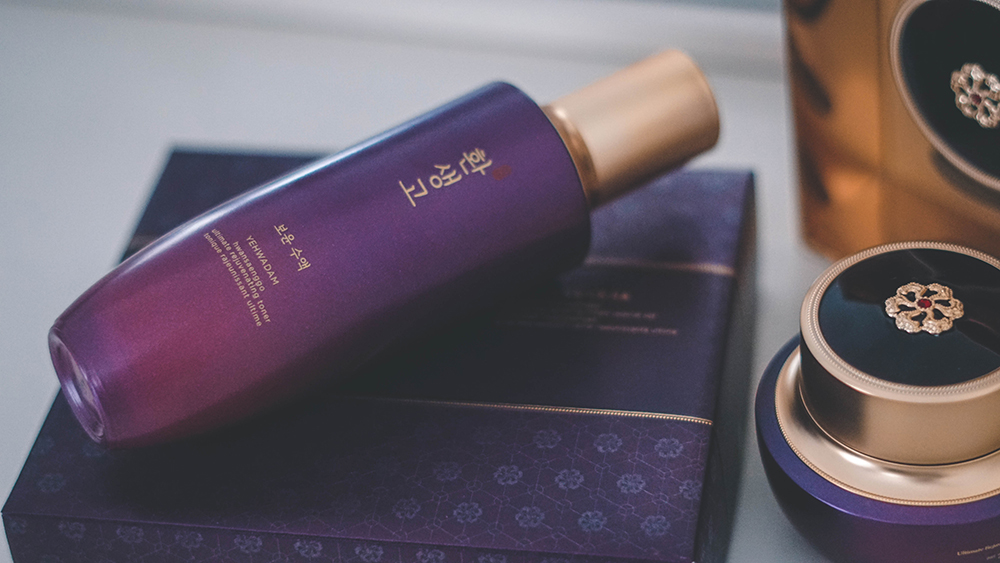 yehwadam hwansaenggo ultimate rejuvenating toner 1 246065f077894e74b53a49d3e337c6e9