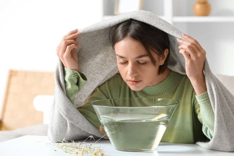 Trị nám bằng cách xông hơi với lá tía tô